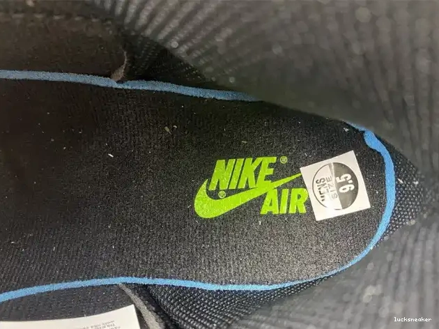 Cheap LUCY Air High Pine 1 555088-030 OG Green Jordan 0516